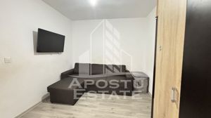 Apartament cu 3 camere, etaj intermedier, Zona Spitalul Judetean - imagine 7