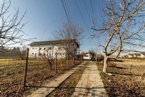 Proprietate cu potențial pentru azil sau centru de îngrijire – Ștefănești, Argeș - imagine 15