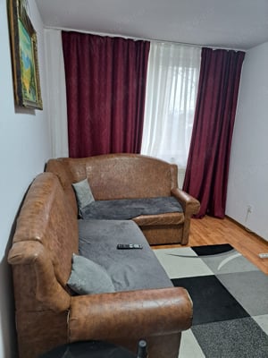 Vand apartament 2 camere - imagine 1