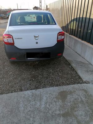 Vând Logan an fabricație 2014 - imagine 2