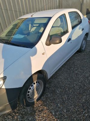 Vând Logan an fabricație 2014 - imagine 3