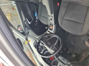 Opel insignia combi 2009 - imagine 2