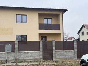 Sanmihaiul Roman Duplex P+E,teren generos,terasa acoperita,toate utilitatile