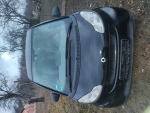 Vând Smart fortwo 
