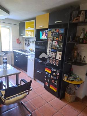 Apartament cu 4 camere in Zona Torontalului, Etaj 2 din 4. - imagine 5