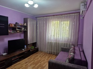 Vând apartament 2 camere zona Rahova