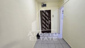 Apartament cu 3 camere, etaj intermediar, zona Dacia - imagine 4