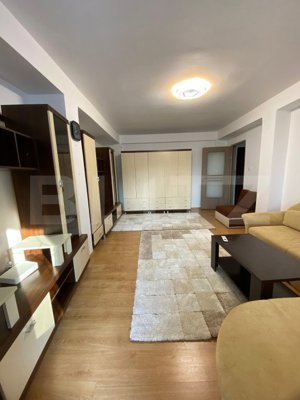 Apartament de vânzare, 60 m², 2 camere decomandate, 2 balcoane, lângă Ștrandul  - imagine 4