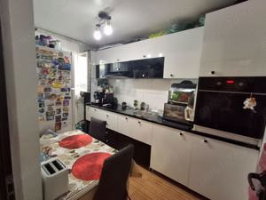 Apartament 4 camere spatios de vanzare mobilat si utilat - imagine 4