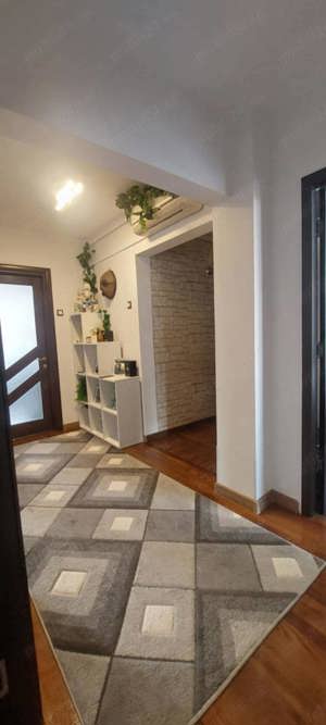 vand apartament 3 camere  - imagine 3