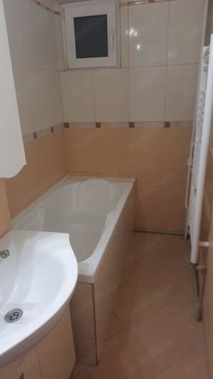 Proprietar închiriez apartament 2 camere Mazepa - imagine 8