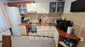 Apartament cu 2 camere, decomandat, situat in zona Soarelui - imagine 5