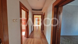 Casa 5 camere cu garaj si teren 961 mp de vanzare Sibiu zona Centrala - imagine 6