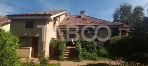 Casa 5 camere cu garaj si teren 961 mp de vanzare Sibiu zona Centrala - imagine 4