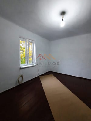 Apartament 2 camere, curte proprie 50 m2, Zona A, Campina, Prahova - imagine 3