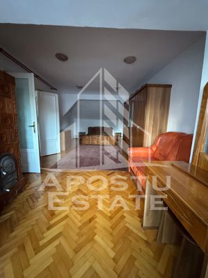 Se inchriaza apartament (penthouse), intr-o casa, zona C. Studentesc - imagine 2