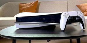 Playstation 5 PS5 Disk  1 an garantie emag Impecabil