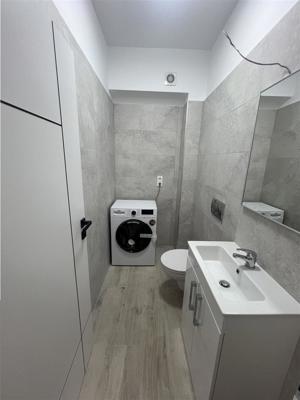 Apartament cu 3 camere 2 bai si 2 balcoane zona Tineretului din Sibiu - imagine 6