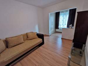 Vând apartament 3 camere, zona Soarelui, decomandat, etaj intermediar - imagine 8