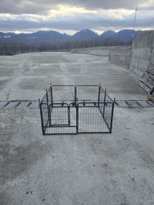 Tarc pentru caini, 8 elemente, 60 x 60 cm, metal, Negru