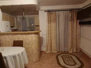  Apartament de inchiriat, 3 camere - Selimbar