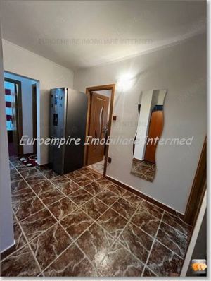 Apartament de vanzare in Constanta, Km4-5 - 2 camere, 54 mp - imagine 2