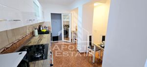 Apartament cu 4 garsoniere, centrala proprie, zona Dacia - imagine 3