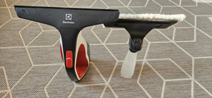 Aspirator de curatat geamuri Electrolux WS71-4CR - imagine 5