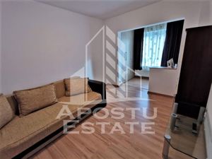 Apartament 3 camere, zona Soarelui, decomandat, etaj intermediar - imagine 4