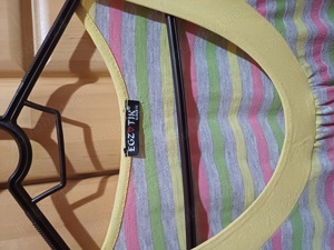 Vand tricou Egzotik, M, în stare foarte bună  - imagine 2