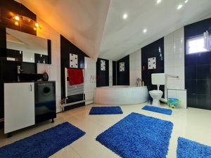 Refugiul Perfect în Voluntari – Vilă Spațioasă cu 9 Camere și Eleganță - imagine 17