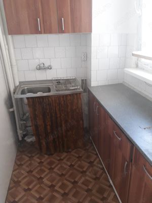 se vinde apartamentul in Vulcan Hunedoara in stare de reparatie - imagine 6