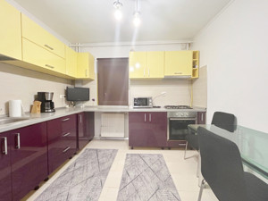 Apartament 3 camere, 70mp utili, pozitie excelenta, zona Soarelui - imagine 9