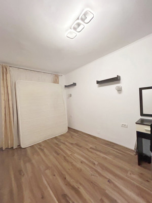 Apartament 3 camere, 70mp utili, pozitie excelenta, zona Soarelui - imagine 8