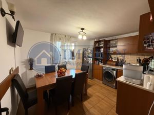 Casa P+1-cu 3 dormitoare-2 bai-Living-Bucatarie-Bariera Valcii - imagine 17