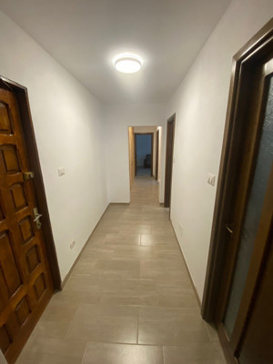 Apartament cu 3 camere Tic Tac - imagine 2