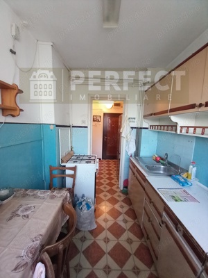 Apartament 3 camere, et 4 8, Bd.Republicii - Mega Image - 65000 euro - imagine 12