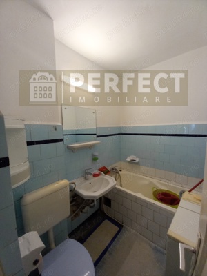 Apartament 3 camere, et 4 8, Bd.Republicii - Mega Image - 65000 euro - imagine 6