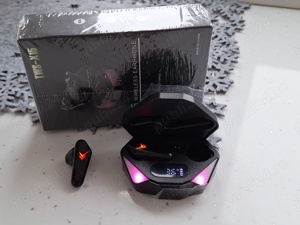 -Casti Wireless, sunet 3D stereo, lumini LED gaming SPORT-NOU- - imagine 4