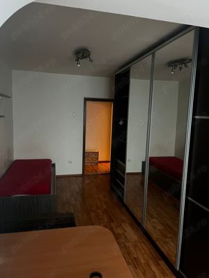 Apartament 3 camere zona Micalaca 300 - imagine 7