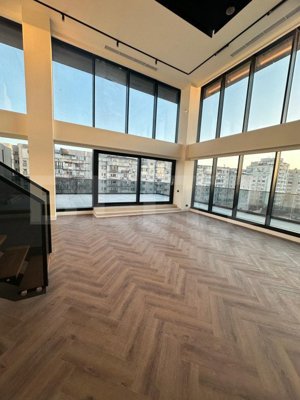 Penthouse Exceptional 4 camere 253,20 mp in ansamblu rezidential zona Decebal  - imagine 4