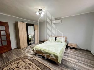 Apartament 2 camere, la vila, centrala proprie si clima, Lipovei - imagine 2