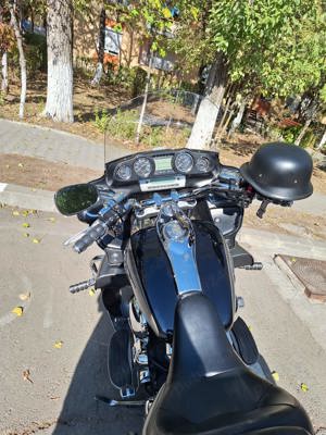 Kawasaki Vulcan Voyager 1700 din 2010 - imagine 2