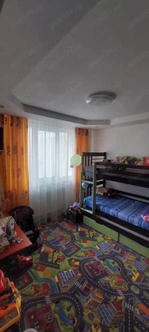 vand apartament 3 camere  - imagine 8