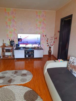 Apartament 3 camere de vanzare ! Independentei  etaj 1 Petroșani 