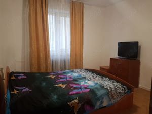 Apartament trei camere semidecomandat pe Milcov, langa Petrom, la etajul doi, mobilat si utilat 2 TV - imagine 5