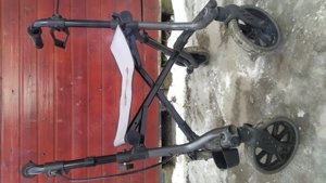 carucior&capac wc ptr oameni cu dizabilitatii