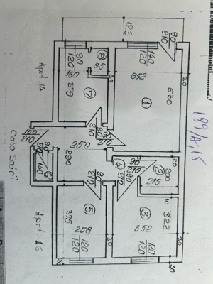 Vand apartament cu 3 camere decomandat, 73 mp in Targu Ocna - imagine 3