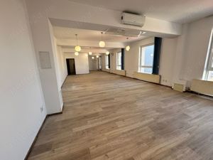 Spatiu de birouri 130mp, central, Piata Cipariu - Renovat - imagine 3