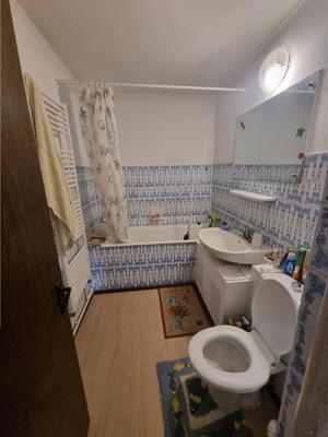 Apartament 3 cam renovat  et 3 4  zona F-uri - imagine 11